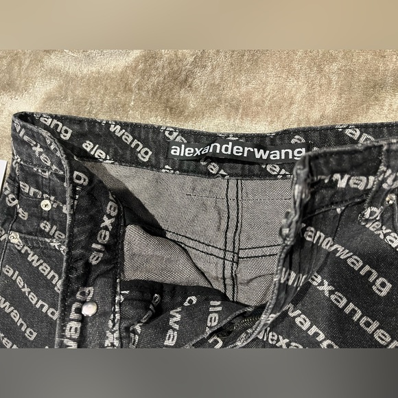 Alexander Wang shorts! - Picture 2 of 4